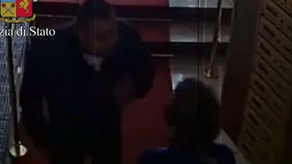 SCENE ÎNFIORĂTOARE. Un tâlhar român, surprins în timp ce îşi ataca victimele în Italia VIDEO