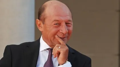 Traian Băsescu spune că ar putea rezolva problema traficului din Capitală. Ce soluţii are
