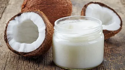 Cum să foloseşti uleiul de cocos în igiena orală