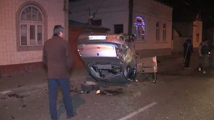 Accident spectaculos în Buzău. Trei oameni au fost răniţi