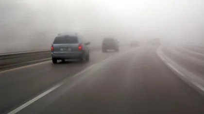 COD GALBEN de vânt şi ceaţă. Vizibilitate sub 50 de metri pe mai multe drumuri UPDATE