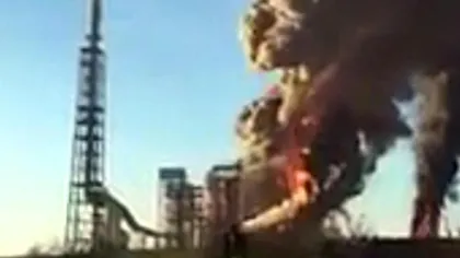 Explozie puternică la o rafinărie din nordul Italiei. Flăcările, vizibile de la câţiva kilometri VIDEO