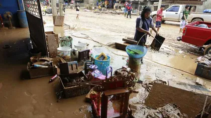 14 persoane şi-au pierdut viaţa în urma ploilor torenţiale care au lovit Thailanda în ultimele zile