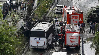 Atentat cu o maşină capcană în Turcia. A explodat lângă un autobuz plin cu civili şi militari în afara programului