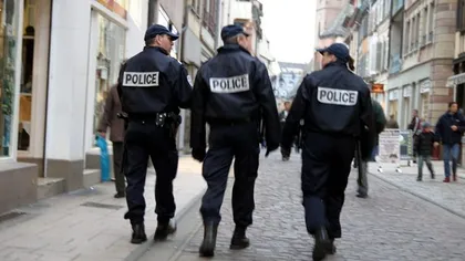 Efectivele forţelor de ordine franceze sunt suplimentate de Crăciun pentru prevenirea atacurilor teroriste