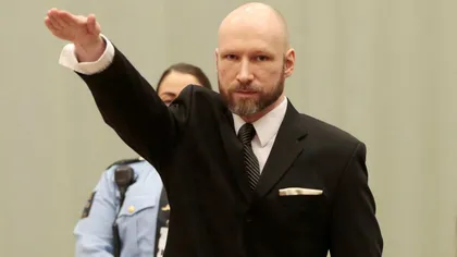 Extremistul norvegian Anders Breivik spune că izolarea din închisoare l-a făcut să fie 