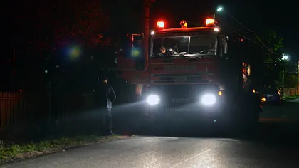 O ambulanţă din Vaslui a luat foc în mers. O pacientă cu probleme cardiace era transportată la spital