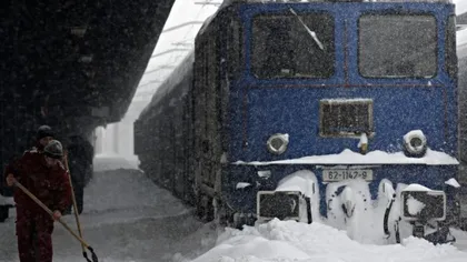 CFR Călători: Zeci de trenuri anulate, circulaţie în condiţii meteo nefavorabile pe regionalele Bucureşti, Craiova, Galaţi şi Constanţa