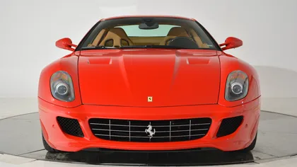 Câte Ferrari, Lamborghini şi Rolls Royce sunt înmatriculate în ROMÂNIA