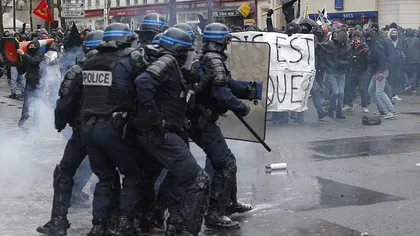 Manifestaţii la Paris împotriva violenţelor poliţiei