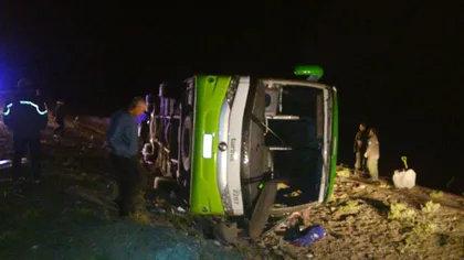 Accident teribil de autocar. Au murit cel puţin 19 oameni VIDEO