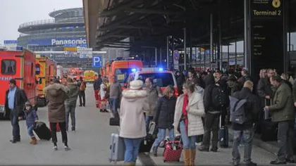 Aeroportul din Hamburg, închis temporar din cauza unei substanţe iritante