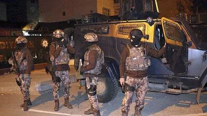Autorităţile turce au reţinut 35 de suspecţi terorişti ai Statului Islamic. Sunt bănuite de terorism