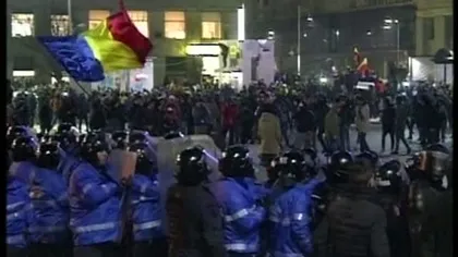 Presa internaţională scrie despre cea de-a treia noapte consecutivă de proteste din România