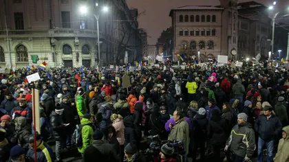 Wall Street Journal, despre protestele din Bucureşti: Cele mai ample de la Războiul Rece încoace