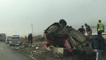 Accident grav în Alba. Un şofer din Bucureşti a murit după ce s-a răsturnat cu maşina VIDEO