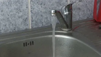 Apă otrăvită la robinet. Autorităţile avertizează că există pericol de moarte