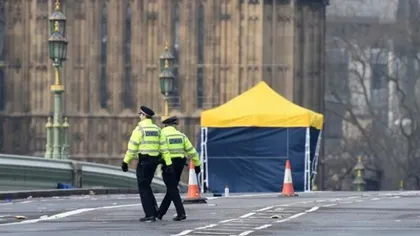 Poliţia britanică a anunţat că doi indivizi sunt în continuare reţinuţi în legătură cu atacul terorist de la Londra