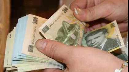 Peste un sfert dintre români se împrumută pentru plata încălzirii