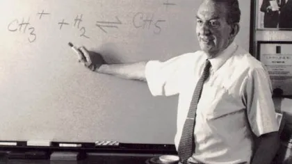 Chimistul George Olah, câştigător al premiului Nobel, a murit la 89 de ani