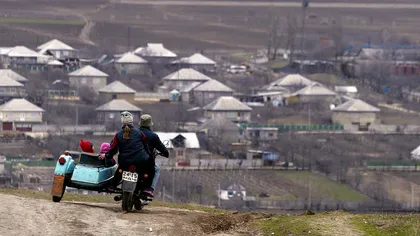 Mai mult de jumătate dintre moldovenii de peste hotare nu vor să se întoarcă în ţara lor