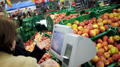 E jale în România! Două supermarketuri au înghețat deja prețurile la unele produsele de bază