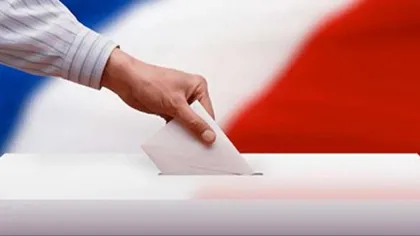 Alegeri Franţa 2017: Patru candidaţi, în luptă acerbă pentru fotoliul de la Elysee