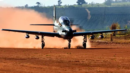 Statele Unite vor să vândă avioane militare Nigeriei. Care sunt riscurile