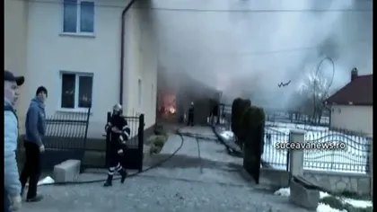 Incendiu devastator în Suceava. Trei case au fost mistuite de flăcări