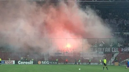 Violenţe la meciul dintre CFR Cluj şi FCSB. Jandarmii au intervenit în forţă, mai mulţi suporteri au fost loviţi VIDEO