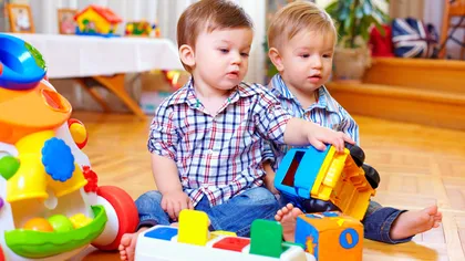 PAŞTE 2017. Cum alegem jucăriile de sărbători, pericol de sufocare pentru copii