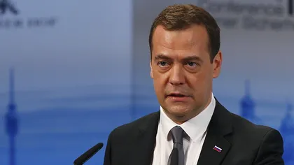 Ruşii s-au săturat de Medvedev şi cer ca premierul să demisioneze. Este bănuit şi de corupţie