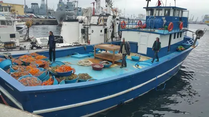 Pescador cu zeci de migranţi, interceptat de poliţiştii de frontieră români la Mangalia