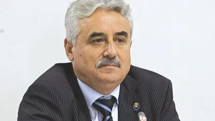 Vicepremierul Viorel Ştefan, propus ministru interimar al Cercetării şi Inovării