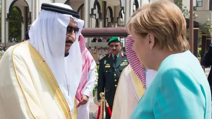 Angela Merkel nu a purtat văl islamic în timpul întâlnirii cu regele Salman al Arabiei Saudite