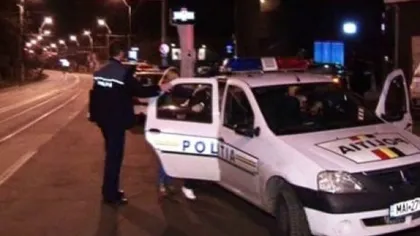 Bătaie ca în filme într-un club din Cluj-Napoca. Doi tineri i-au atacat cu săbiile pe agenţii de pază ai localului