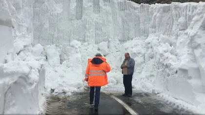 Ministrul de Interne face apel la autorităţi să se pregătească de iarnă, în urma avertizărilor meteorologilor