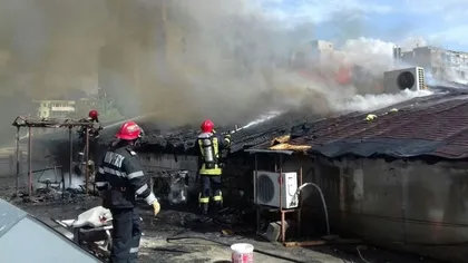 Incendiu la un club din Braşov. Pompierii au intervenit de urgenţă