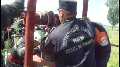 Operaţiune de salvare dramatică în Călăraşi. O femeie s-a aruncat într-o fântână VIDEO