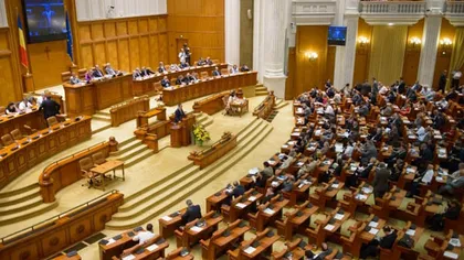 Parlamentul a aprobat constituirea comisiei de anchetă a alegerilor prezidenţiale din 2009. Cine sunt membrii comisiei