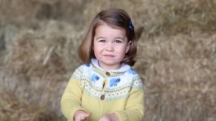 O fotografie a prinţesei Charlotte, care va împlini marţi vârsta de doi ani, a fost publicată de casa regală britanică