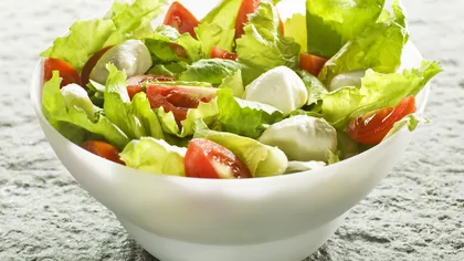 Salata saţioasă care te ajută să slăbeşti