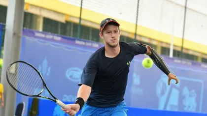 Premieră în tenis. Un jucător fără o mână a câştigat primul său punct ATP VIDEO