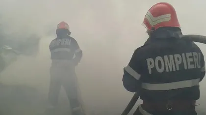 Incendiu puternic în subsolul sediului Poliţiei Transporturi din Gara de Nord Bucureşti. Un bărbat se află în stare critică
