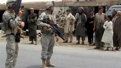 NATO îşi sporeşte prezenţa în Afganistan, dar nu reia operaţiunile de luptă