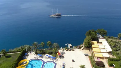 Incendiu într-un hotel din Antalya. Sute de turşti au fost evacuaţi