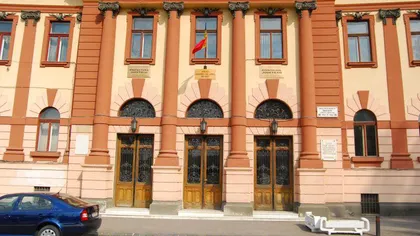 Angajaţii Consiliului Judeţean Braşov vor avea salarii mărite cu până la 60% de la 1 iulie