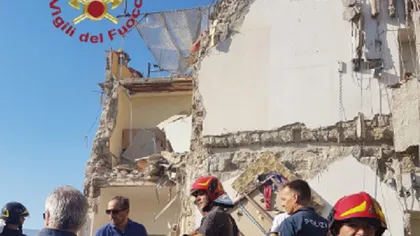 O clădire de patru etaje, prăbuşită în Napoli: 70 de persoane ar locui în imobil