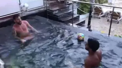 Messi şi Suarez joacă fotbal în piscină. Clip senzaţional publicat de FC Barcelona VIDEO