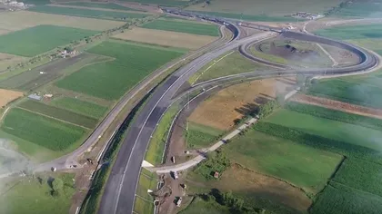 VIDEO: Cum arată de sus şantierul Autostrăzii Sebeş - Turda pe loturile 3 şi 4, care ar trebui finalizate în decembrie 2017